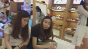 鞋店的船袜美女大放送[0216]